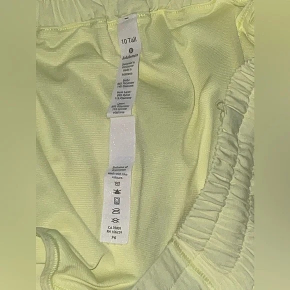 #151 Lululemon Hotty Hot Short II *Long 4Florid Flash Sz 10Tall